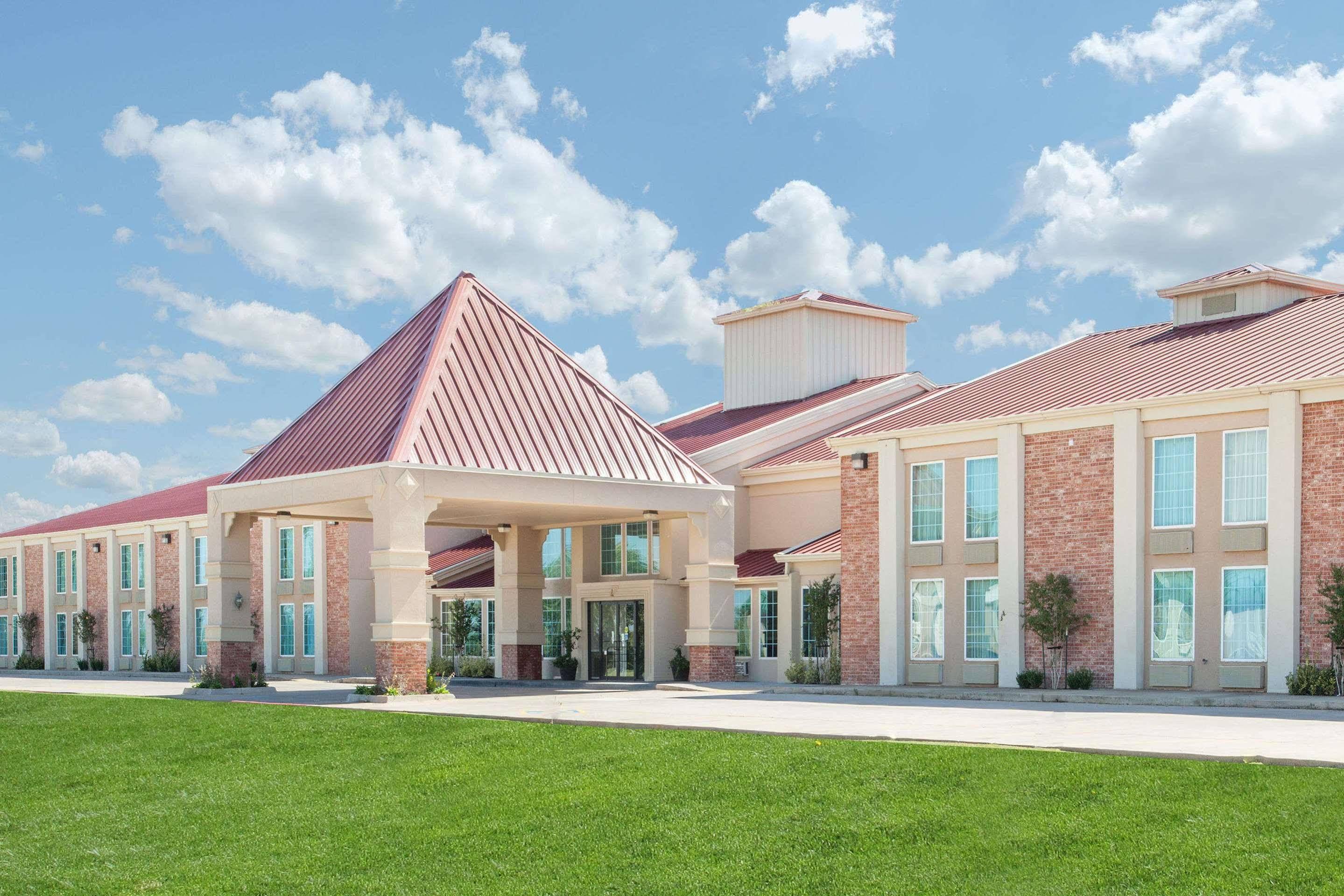Super 8 By Wyndham Oklahoma Dış mekan fotoğraf